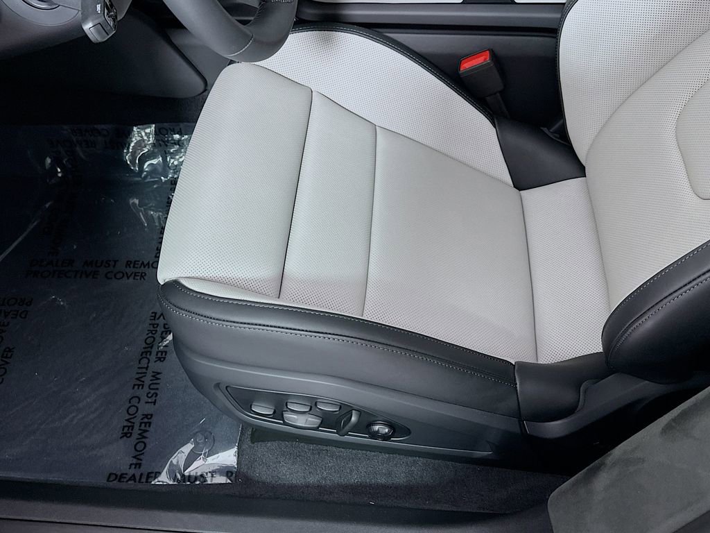 New 2025 Porsche Taycan GTS image 22