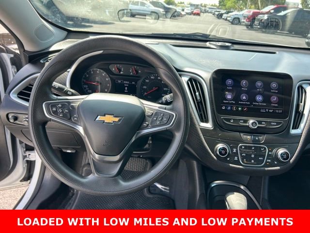Used 2023 Chevrolet Malibu LT FWD image 17