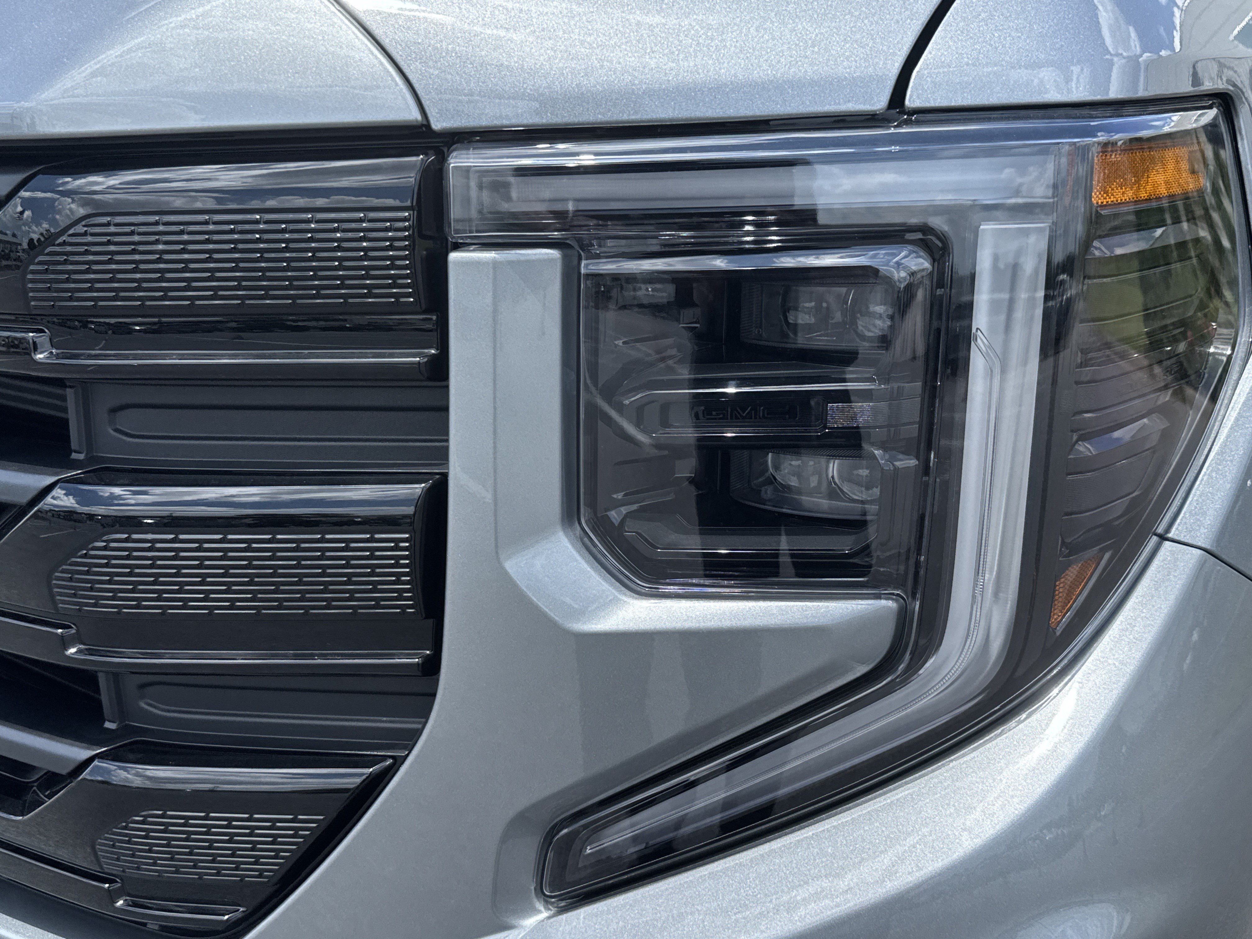 Used 2026 GMC Sierra 1500 Elevation w/ Preferred Package AWD/4WD image 6