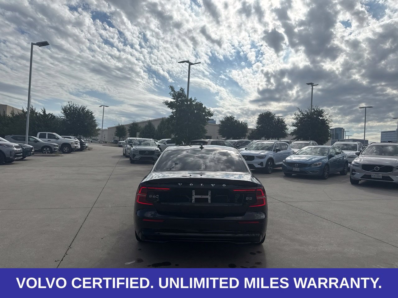 Certified 2024 Volvo S60 B5 Plus FWD image 6