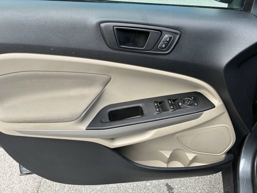 Used 2020 Ford EcoSport S FWD image 18
