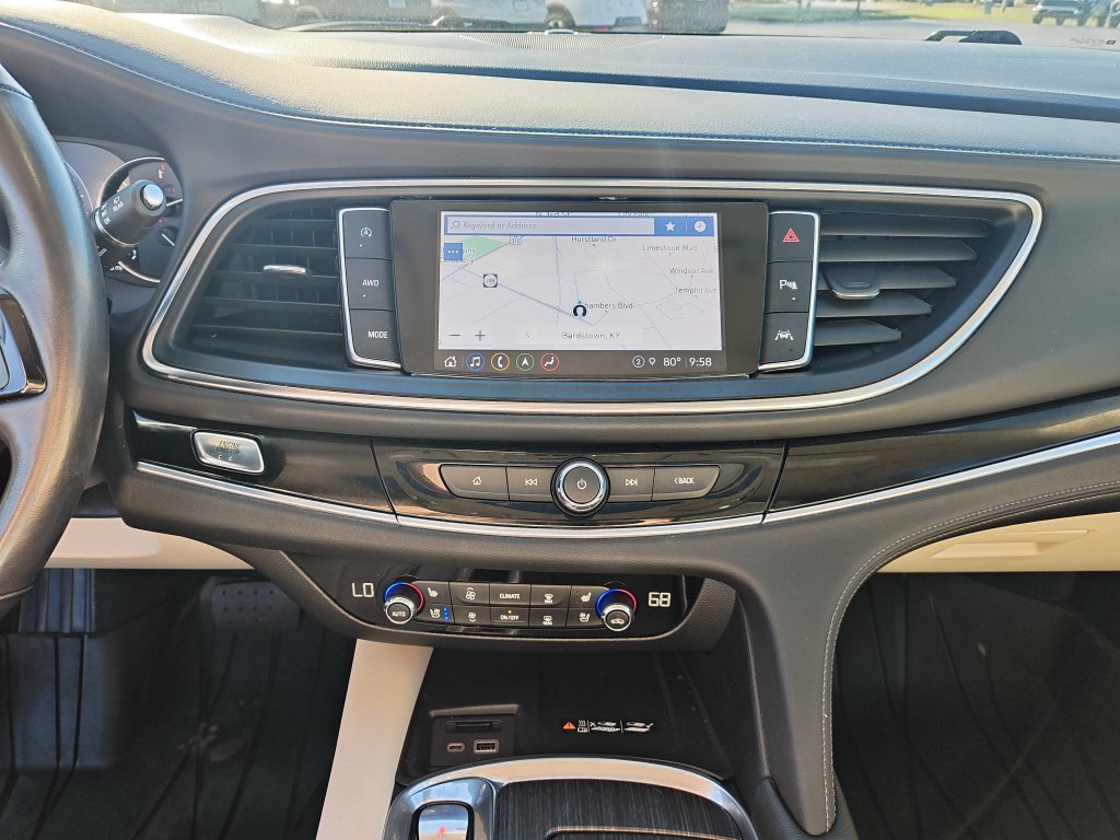 Used 2022 Buick Enclave Avenir w/ Avenir Technology Package AWD/4WD image 21