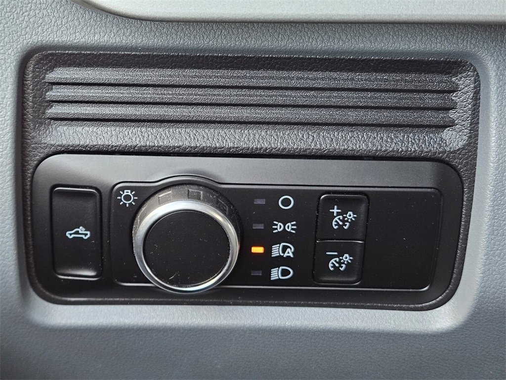 Used 2024 Ford F350 XL w/ Snow Plow Prep Package image 23