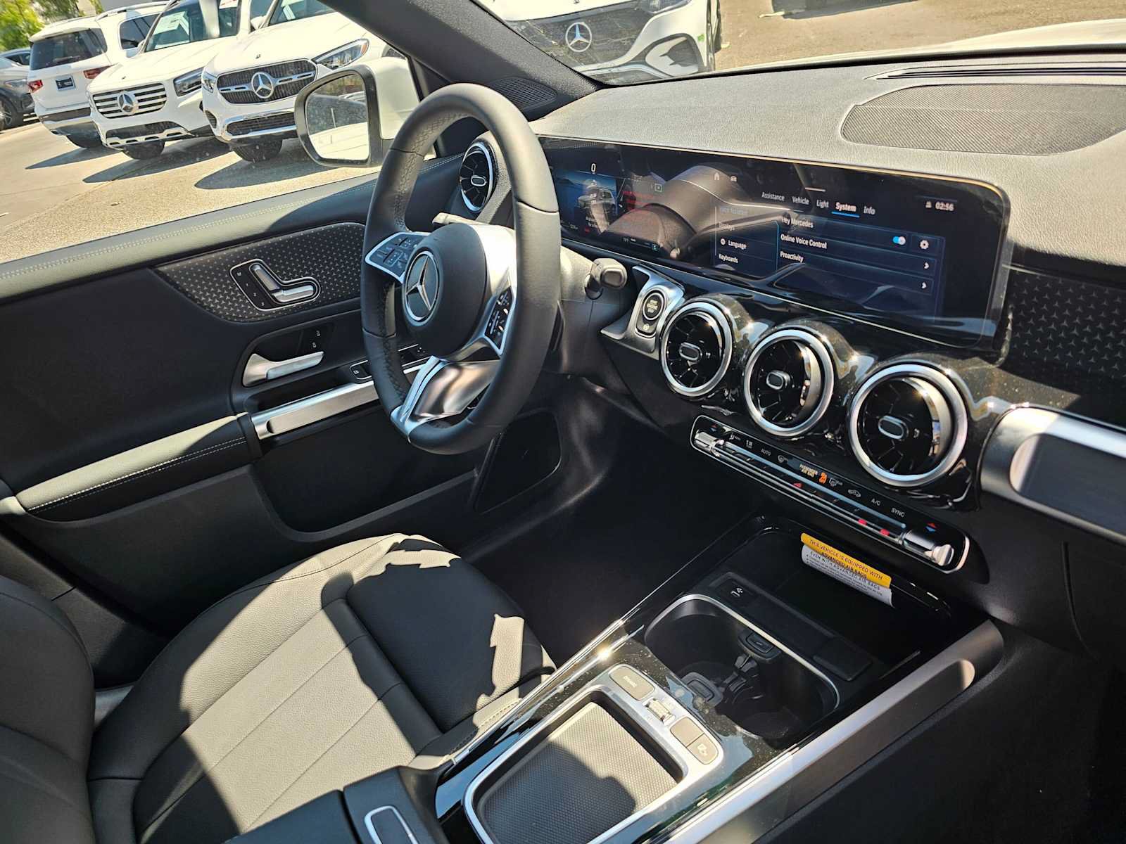 New 2026 Mercedes-Benz GLB 250 image 11