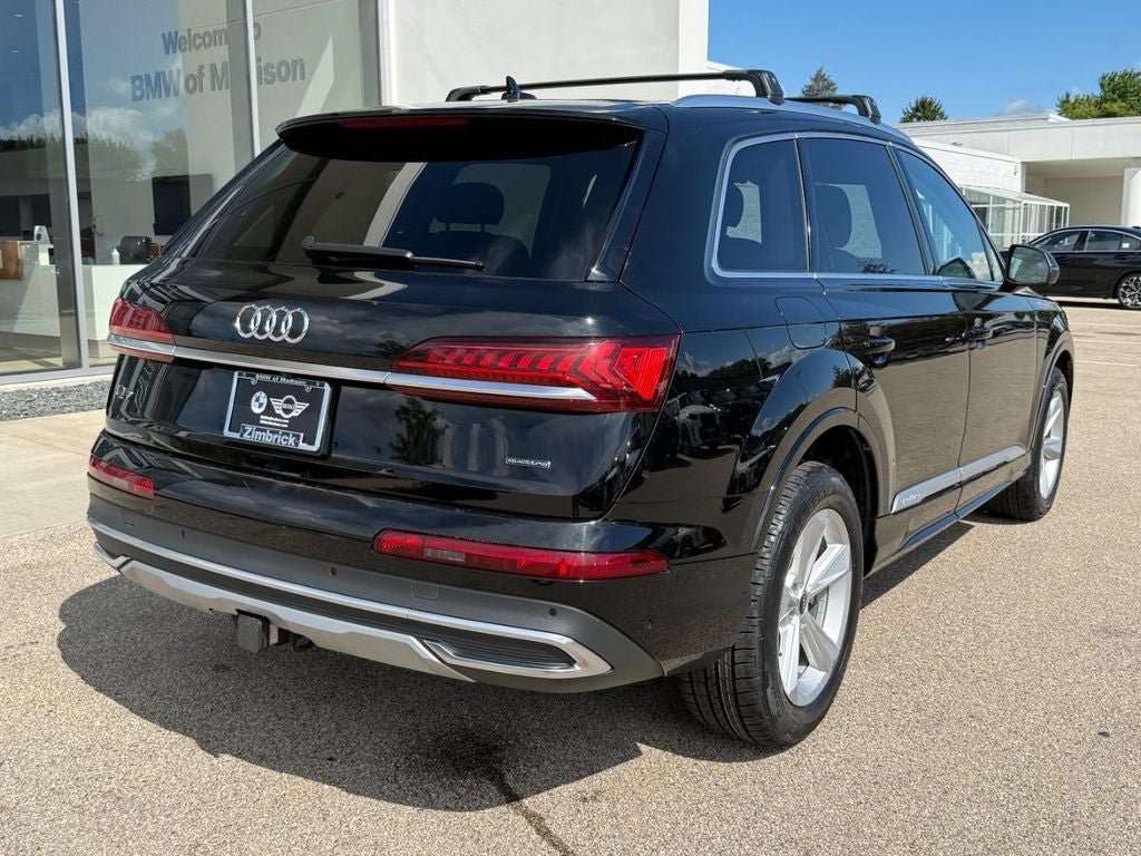 Used 2021 Audi Q7 3.0T Premium AWD/4WD image 3