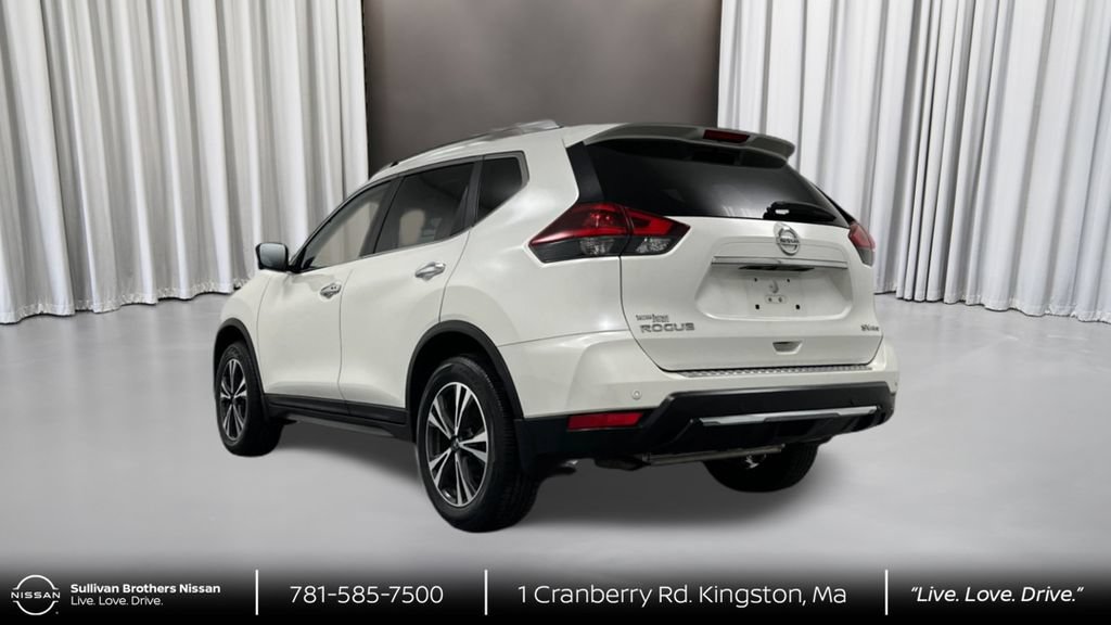 Certified 2020 Nissan Rogue SV w/ Sun & Sound Touring Package AWD/4WD image 7