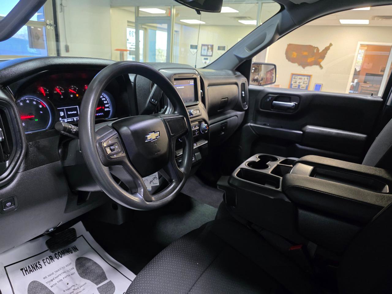 Used 2021 Chevrolet Silverado 1500 Custom image 16