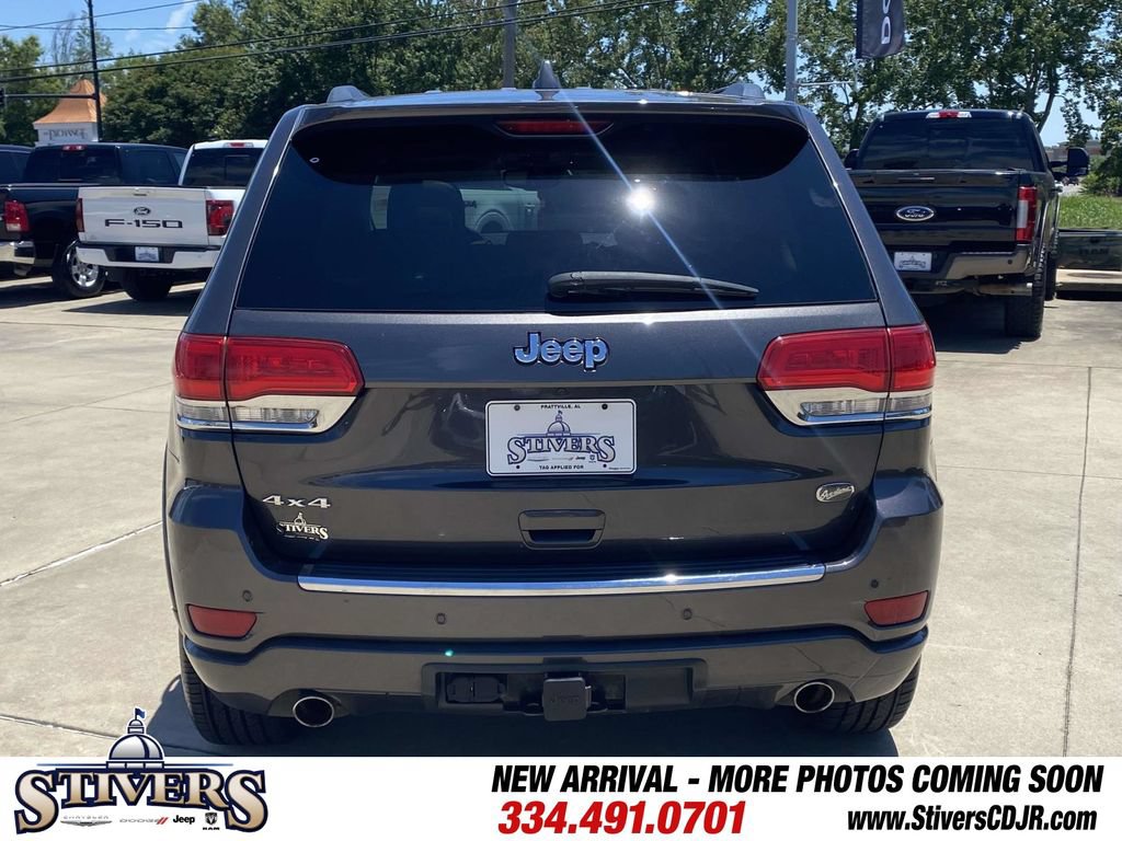 Used 2017 Jeep Grand Cherokee Overland w/ Jeep Active Safety Group AWD/4WD image 41