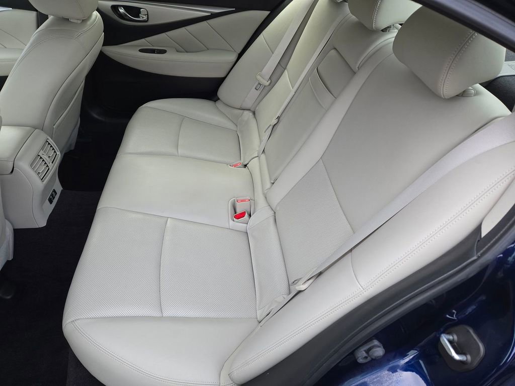 Used 2023 INFINITI Q50 Luxe w/ Cargo Package image 10
