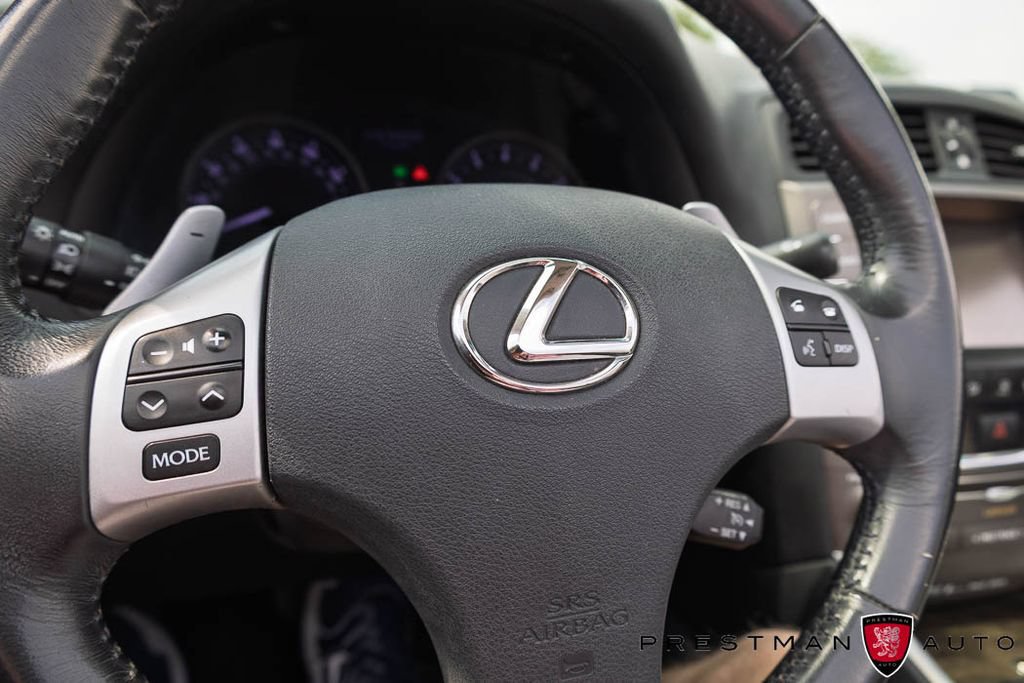 Used 2014 Lexus IS 250C w/ Navigation System Package RWD image 29