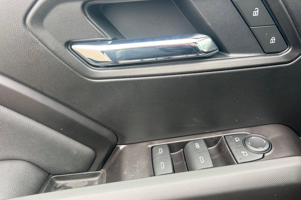 New 2026 GMC Canyon Elevation w/ Convenience Package image 8