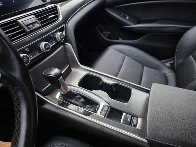Used 2020 Honda Accord Sport image 28