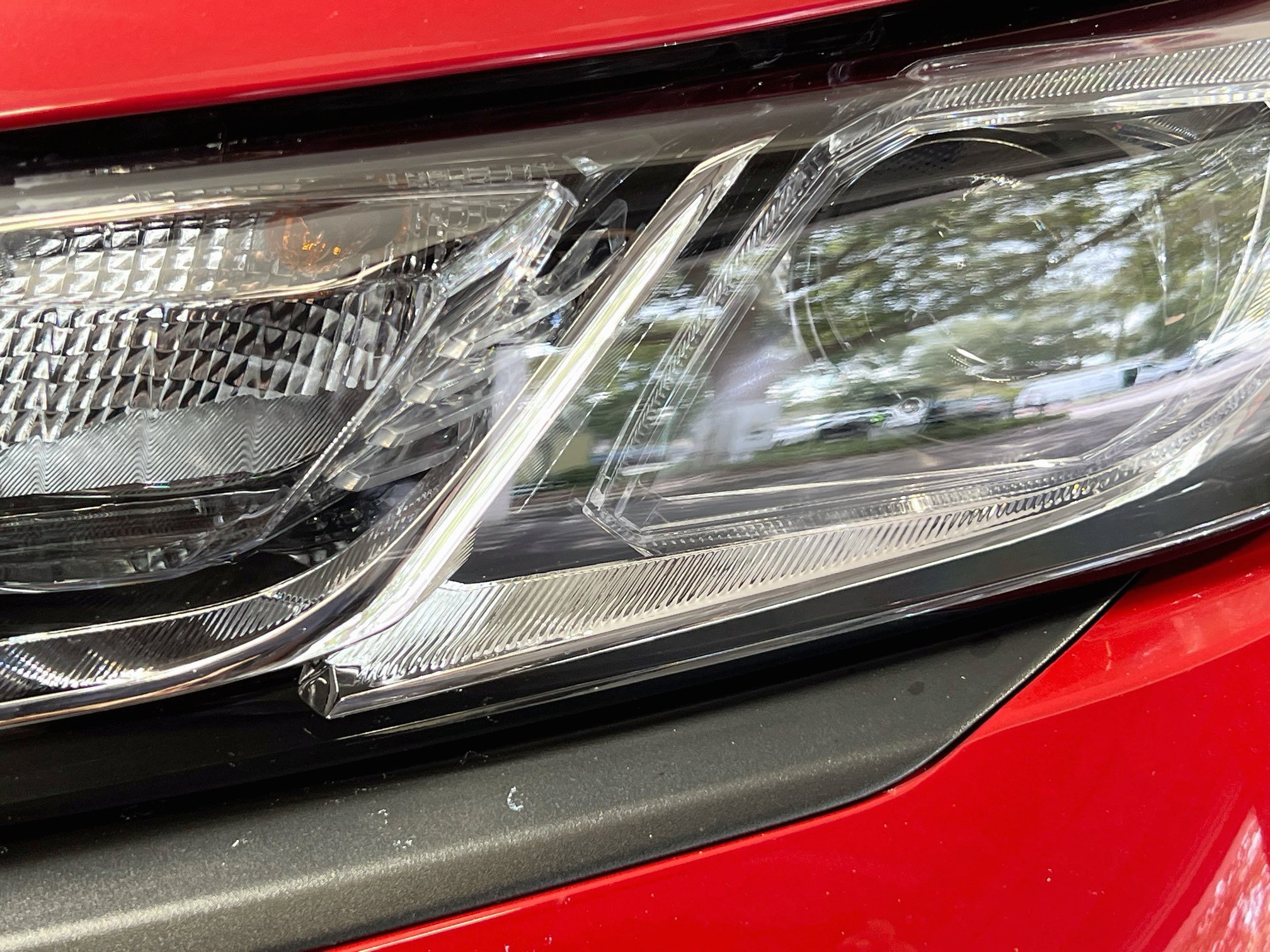 Used 2020 Toyota Camry SE FWD image 12