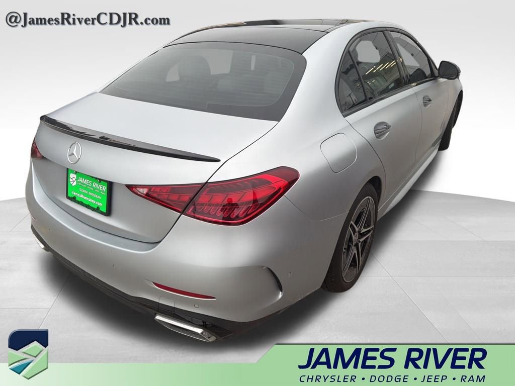 Used 2024 Mercedes-Benz C 300 4MATIC Sedan image 5