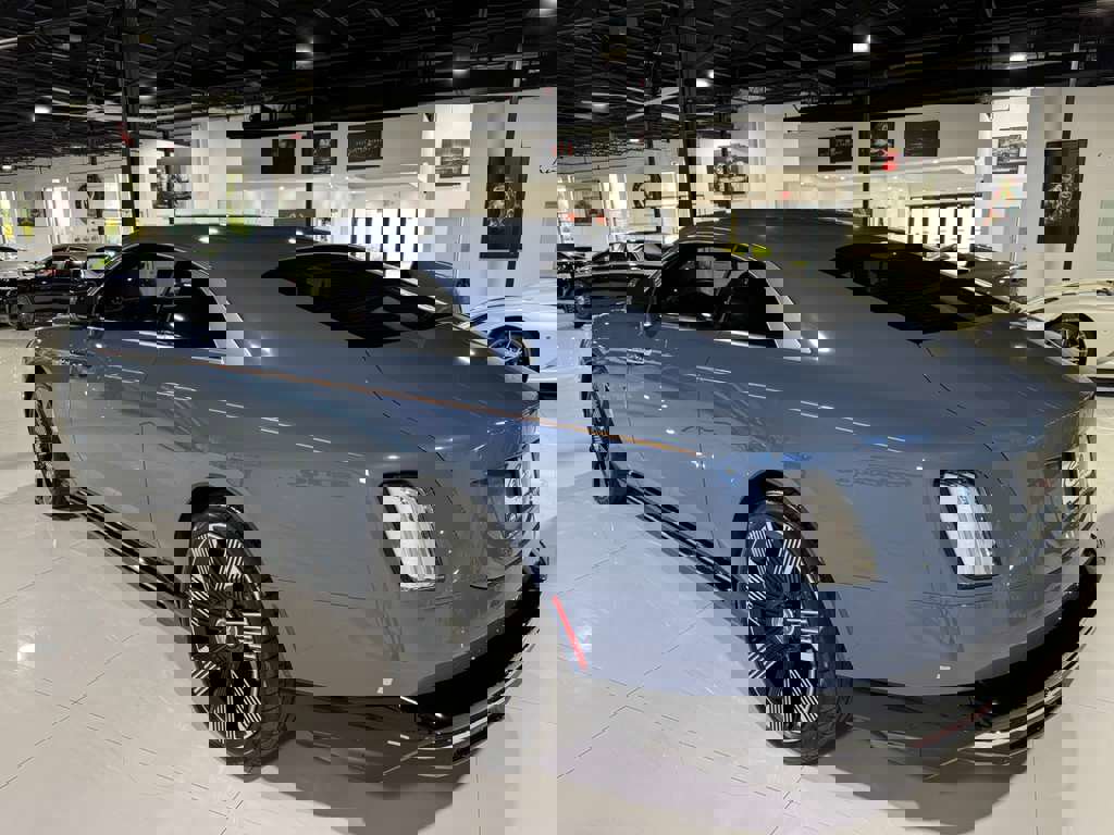 Used 2024 Rolls-Royce Spectre w/ Spectre Launch Package image 5