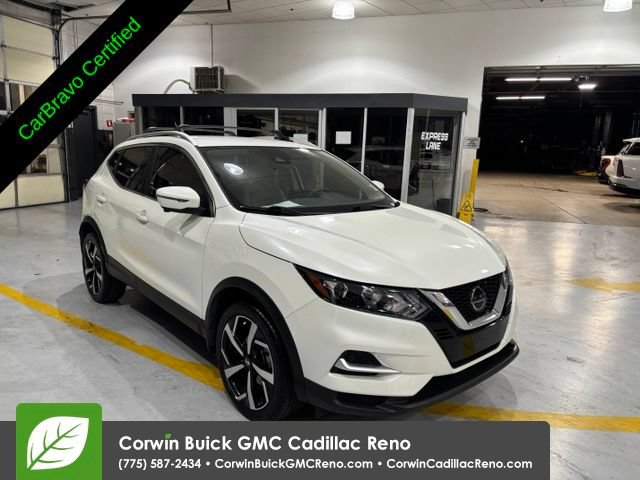 Used 2020 Nissan Rogue Sport SL FWD image 3
