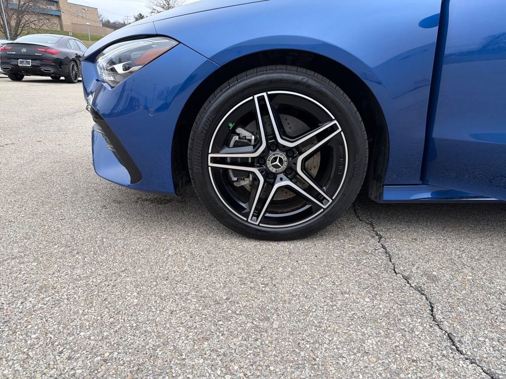Used 2025 Mercedes-Benz CLA 250 4MATIC image 14
