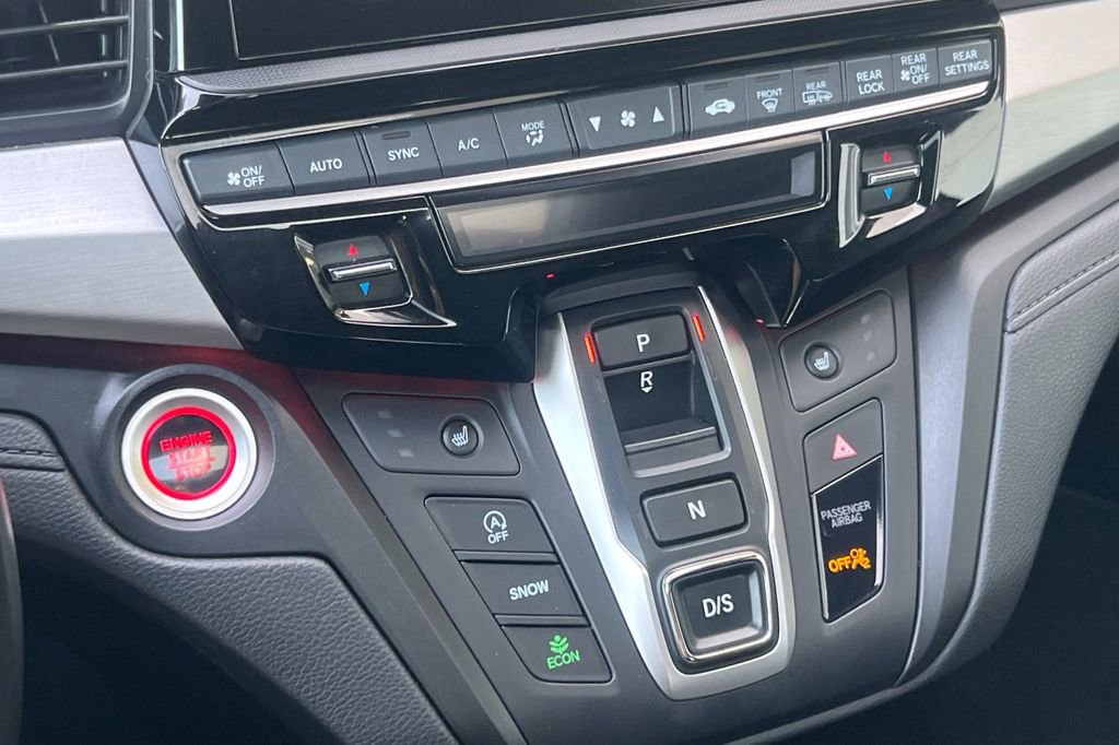 Used 2025 Honda Odyssey Sport-L image 22