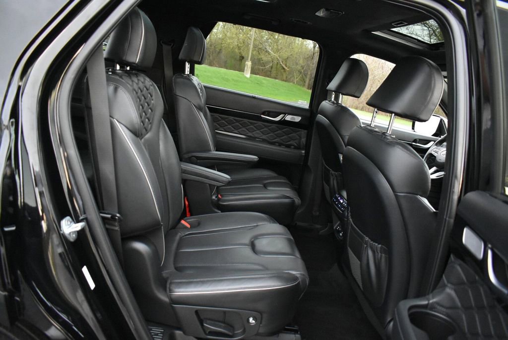 Used 2022 Hyundai Palisade Calligraphy image 33