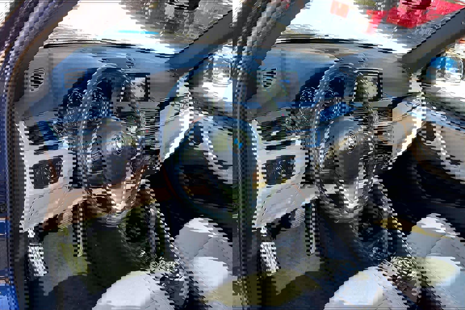 Used 2019 BMW X1 sDrive28i w/ Convenience Package image 17