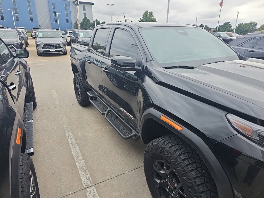 Used 2024 GMC Canyon AT4X AWD/4WD image 12