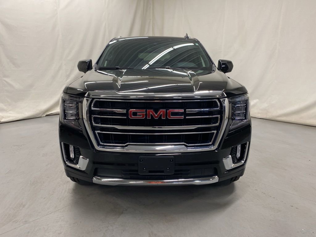 Used 2024 GMC Yukon XL SLT image 3