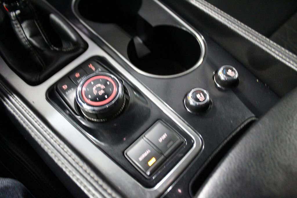 Used 2018 Nissan Maxima Platinum image 15