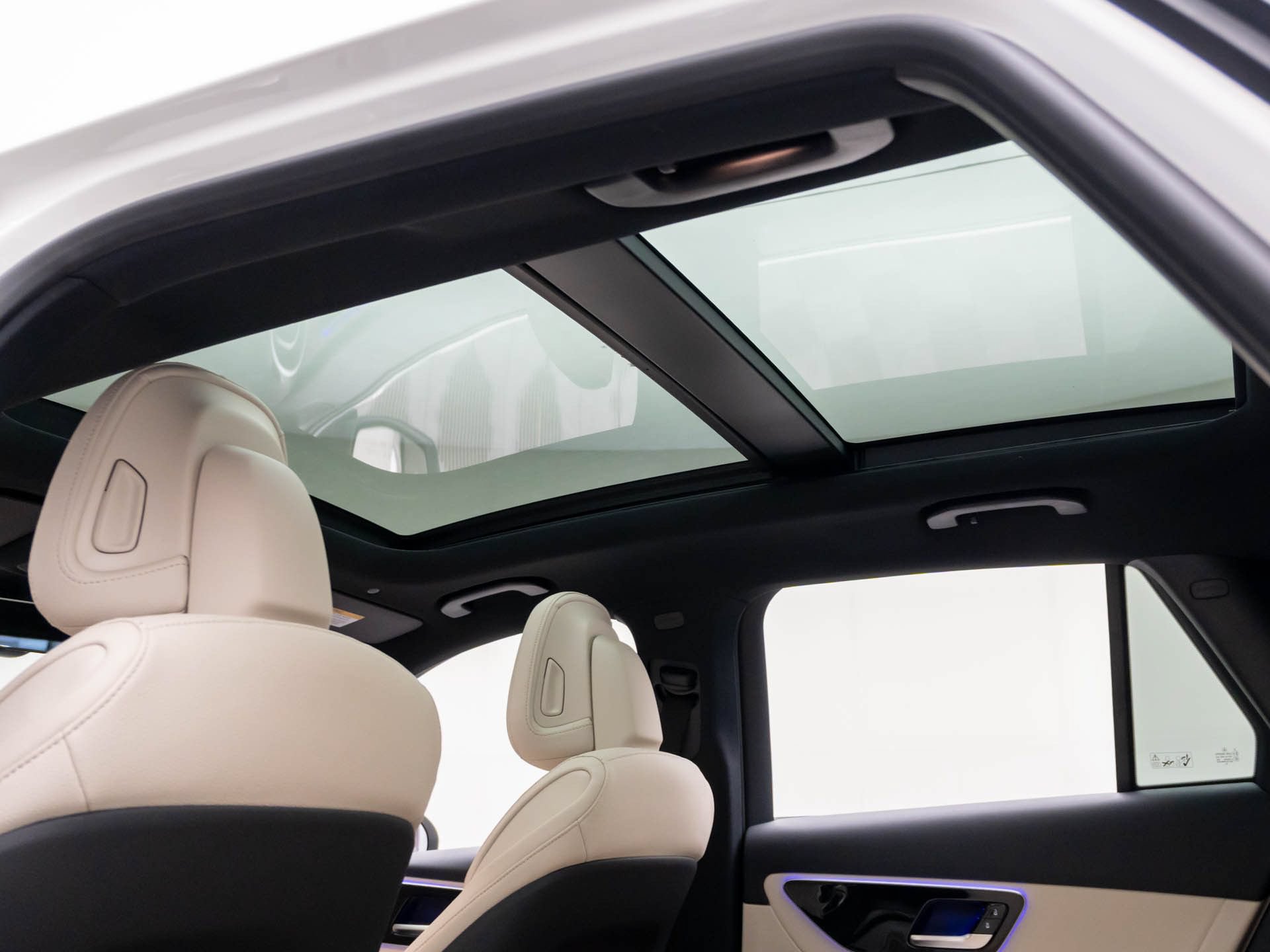 New 2026 Mercedes-Benz GLC 300 4MATIC image 19