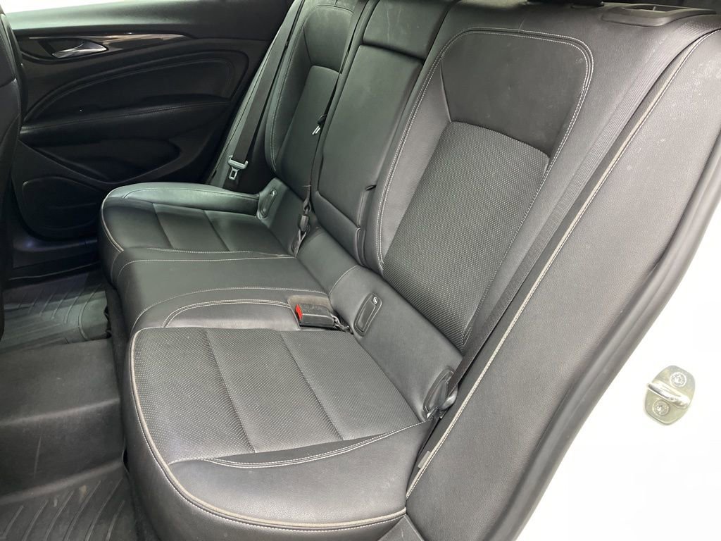 Used 2019 Buick Regal GS image 21