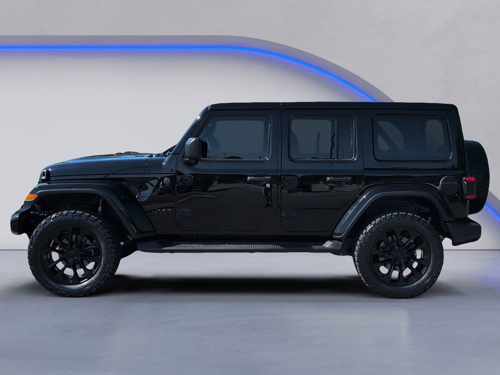 Used 2025 Jeep Wrangler Unlimited Sahara AWD/4WD image 3