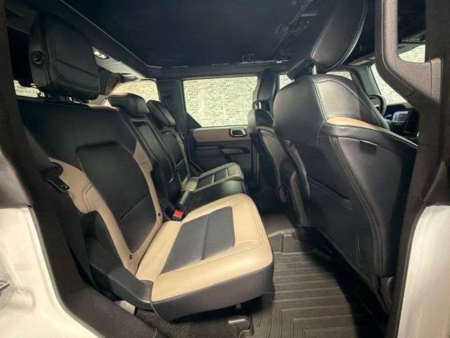 Used 2024 Ford Bronco Wildtrak AWD/4WD image 12