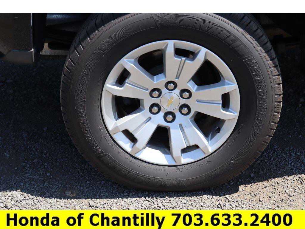 Used 2017 Chevrolet Colorado LT image 32