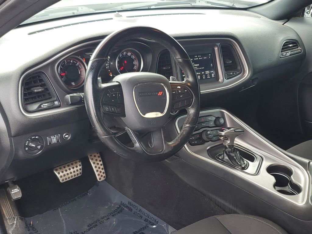 Used 2020 Dodge Challenger R/T image 21