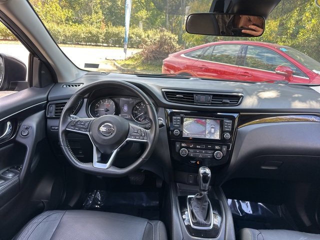 Used 2018 Nissan Rogue Sport SL w/ SL Premium Package image 19