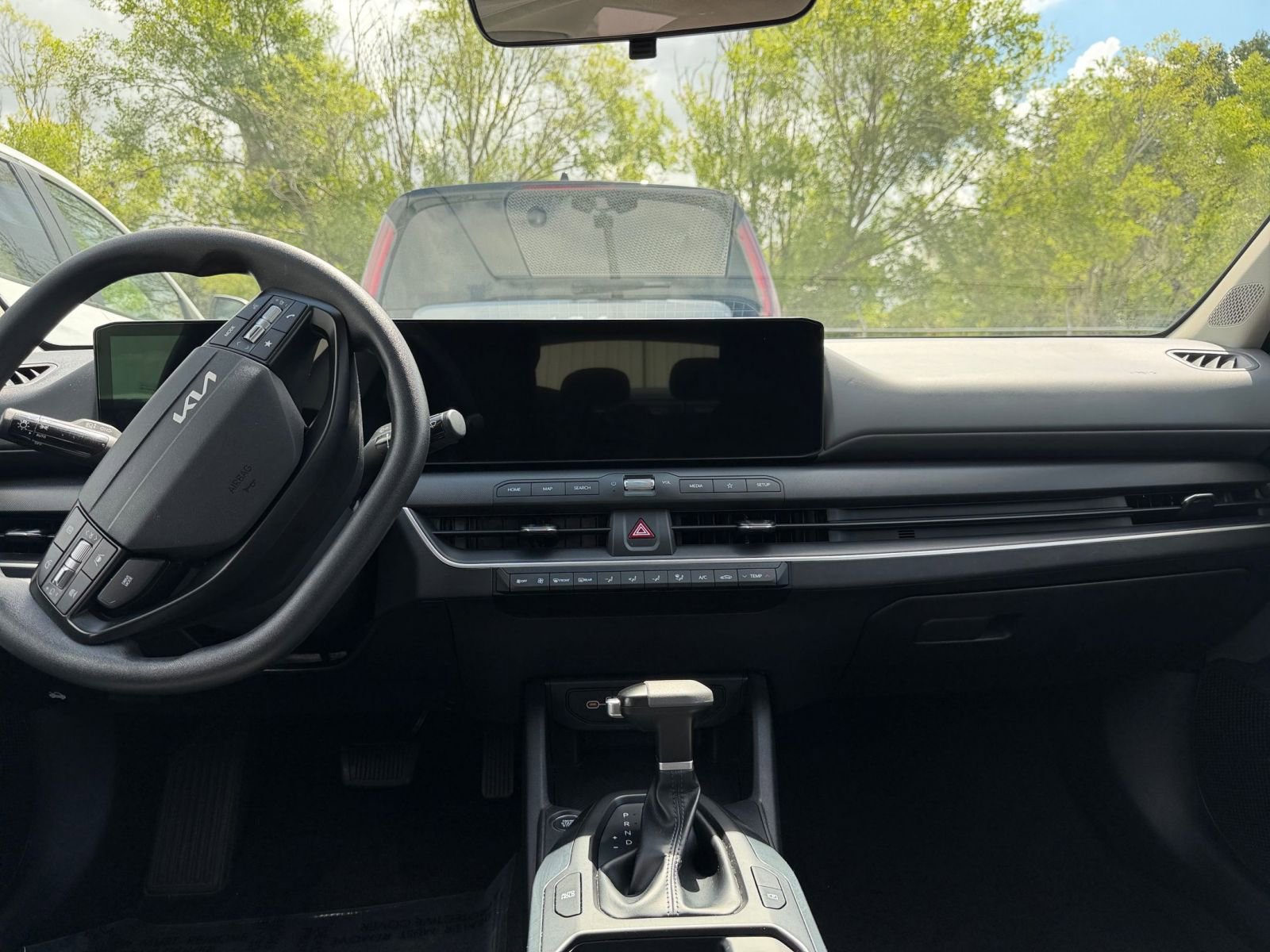 Used 2025 Kia K4 FWD image 17
