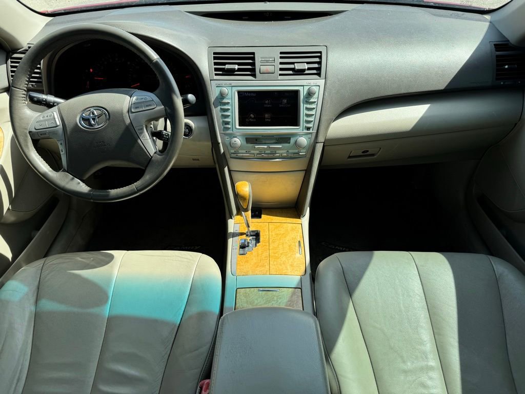 Used 2007 Toyota Camry XLE FWD image 9