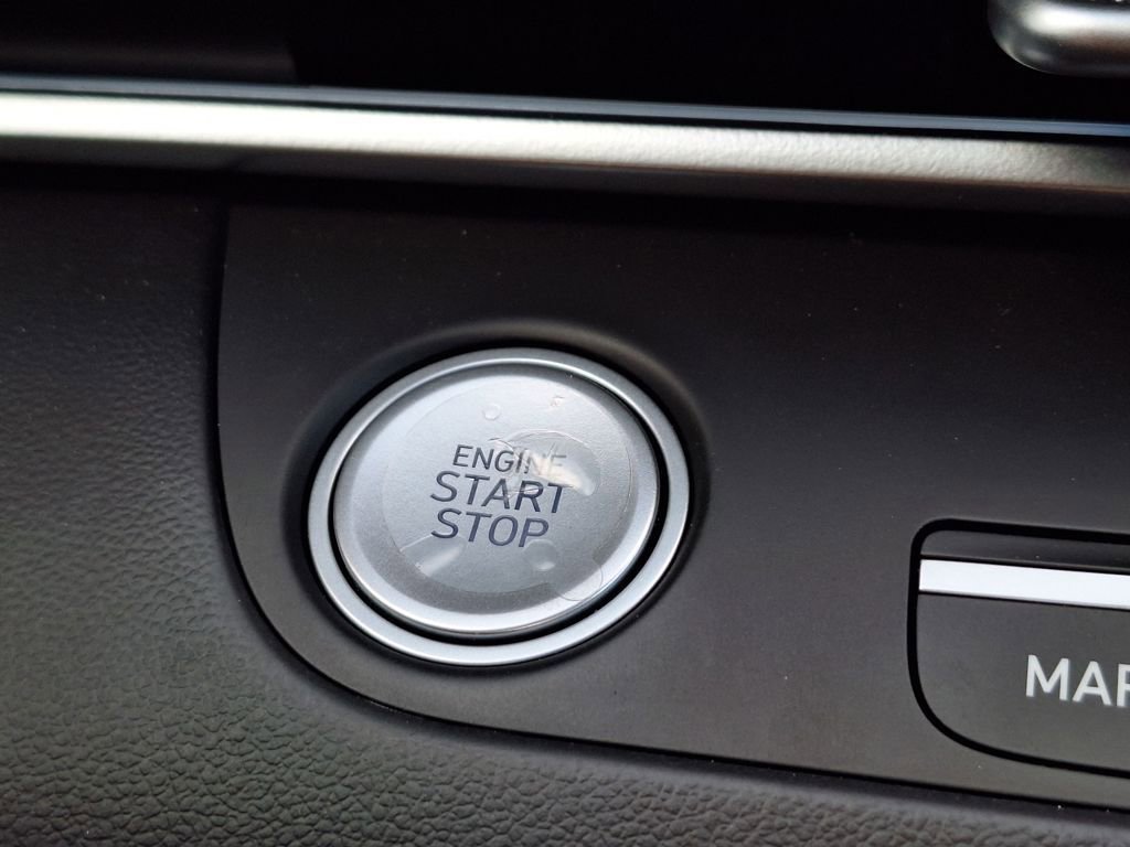 Used 2024 Hyundai Elantra SEL w/ Convenience Package image 22