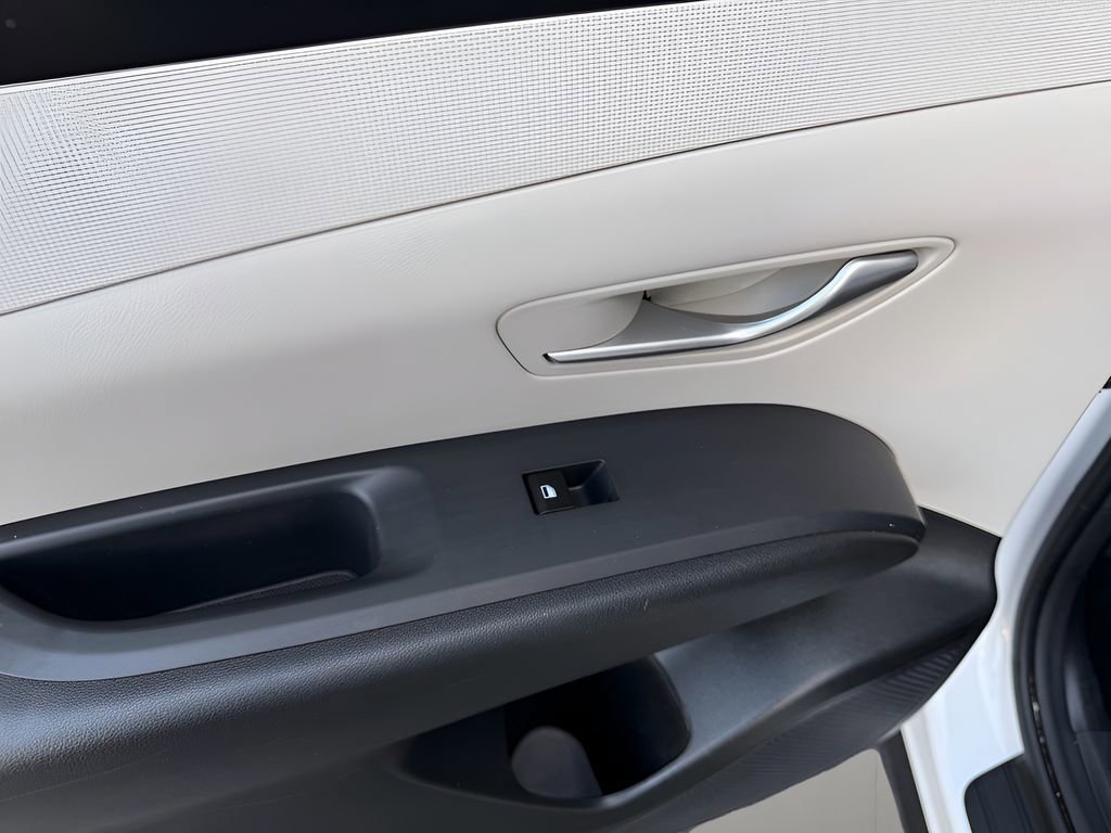 Certified 2025 Hyundai Tucson SEL image 19