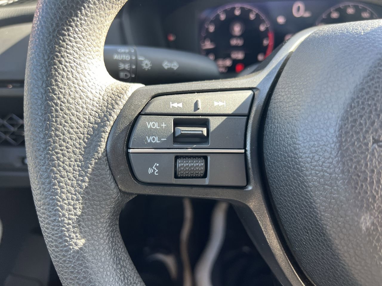 Used 2024 Honda Accord LX image 19