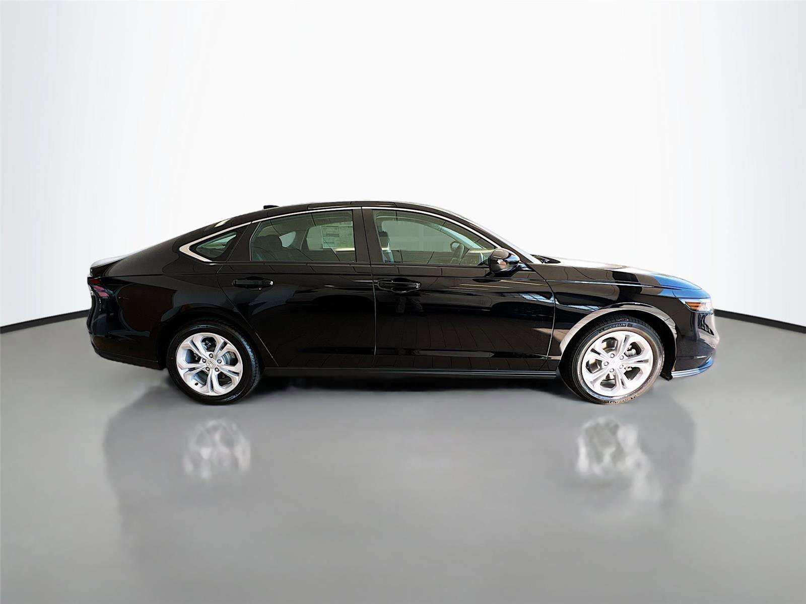 New 2025 Honda Accord LX image 35