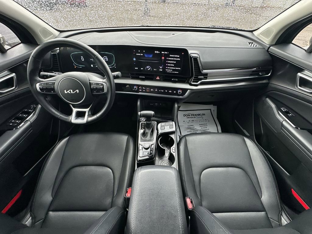 Used 2025 Kia Sportage EX FWD image 21