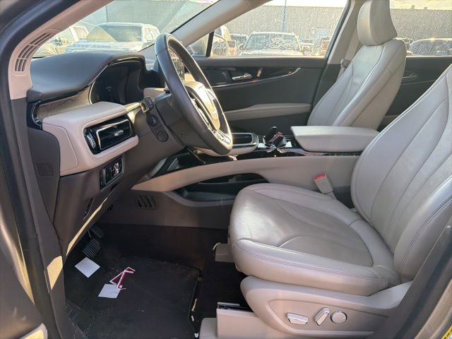 Used 2023 Lincoln Nautilus Reserve w/ Luxury Package image 18