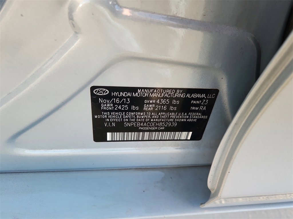 Used 2014 Hyundai Sonata GLS image 17