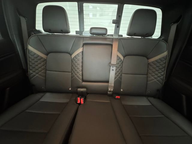Used 2025 GMC Canyon Denali w/ LPO, Denali Black Edition AWD/4WD image 7