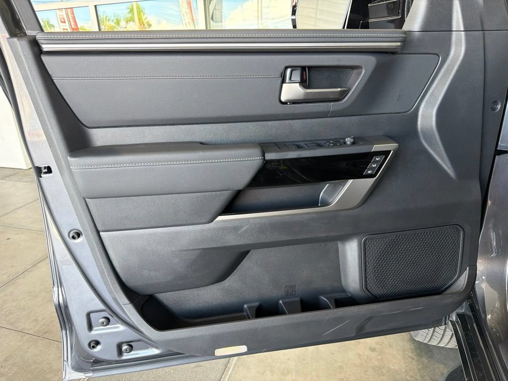 New 2026 Toyota Tundra Limited AWD/4WD image 15