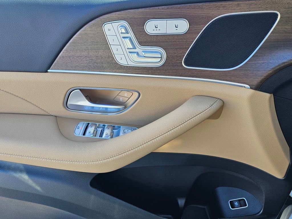 New 2026 Mercedes-Benz GLE 450 4MATIC image 17
