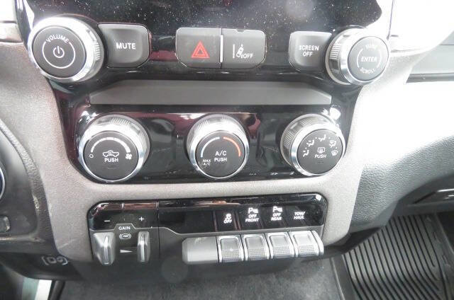 New 2025 RAM 1500 Classic Warlock image 19