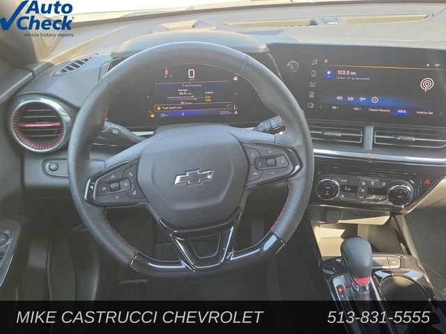 Used 2026 Chevrolet Trax RS FWD image 11