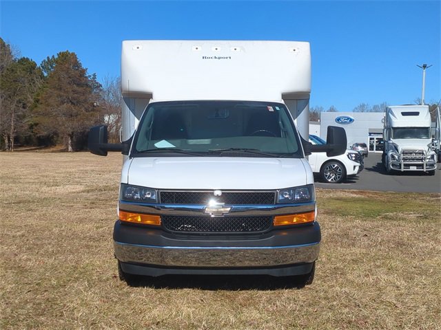 Used 2022 Chevrolet Express 3500 w/ Power Convenience Package image 16