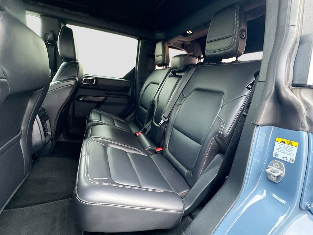 Used 2025 Ford Bronco Outer Banks AWD/4WD image 25